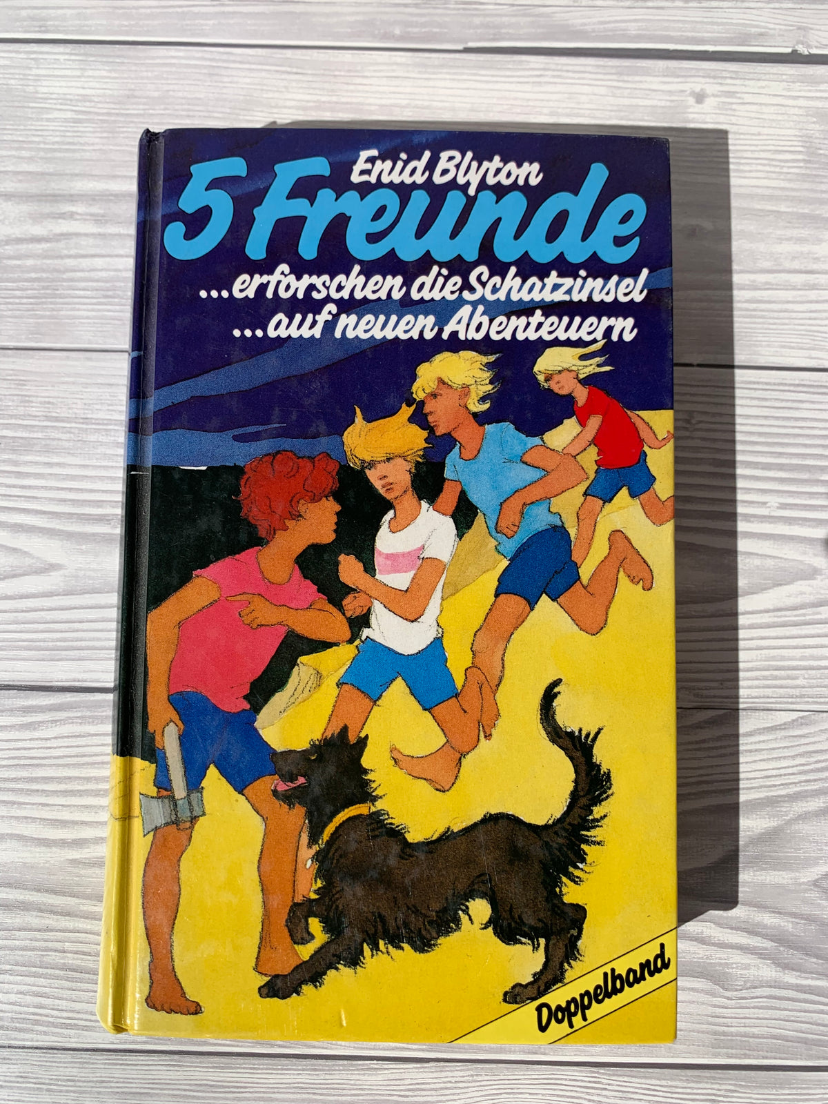5 Freunde...erforschen die Schatzinsel ...auf neuen Abenteuern - Gebrauchtes Buch