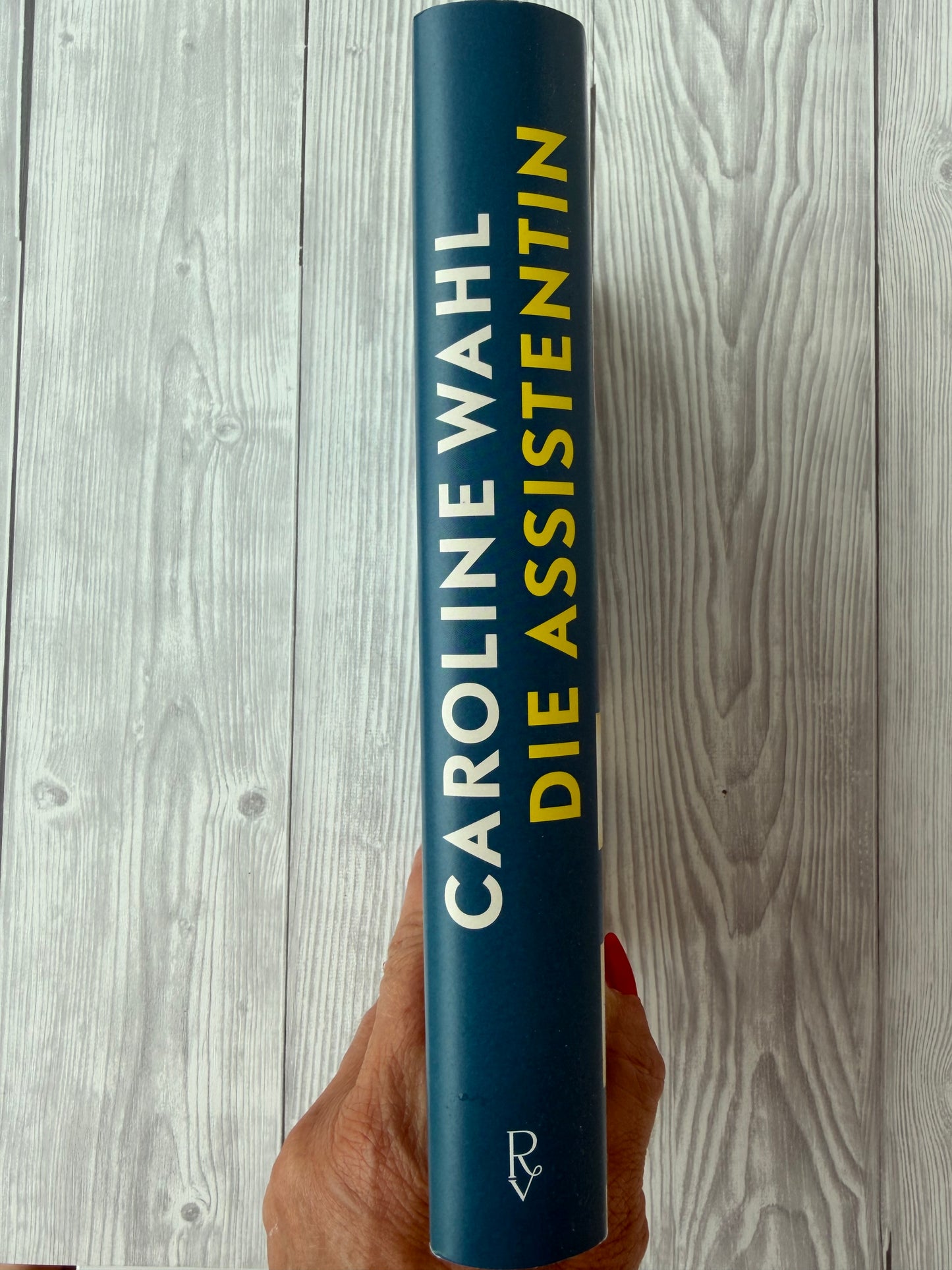Die Assistentin - Nachhaltiges Buch