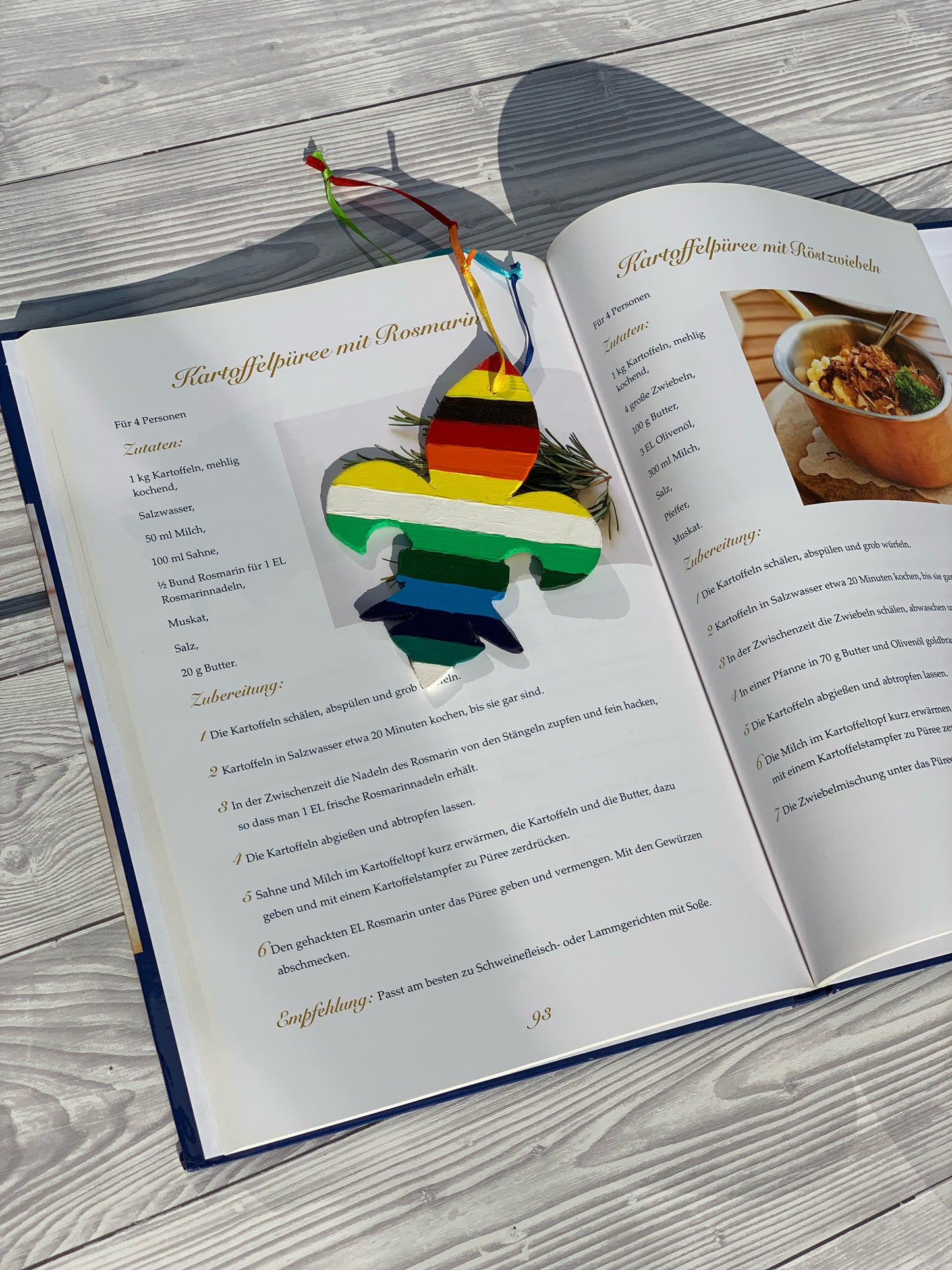 französische Lilie - Regenbogen
